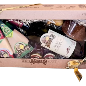 DŽIUGAS® GIFT BOX SET “ATRADIMAS” WITH VERDECA WINE, WITH 12, 18 MONTH MATURED DŽIUGAS® CHEESE